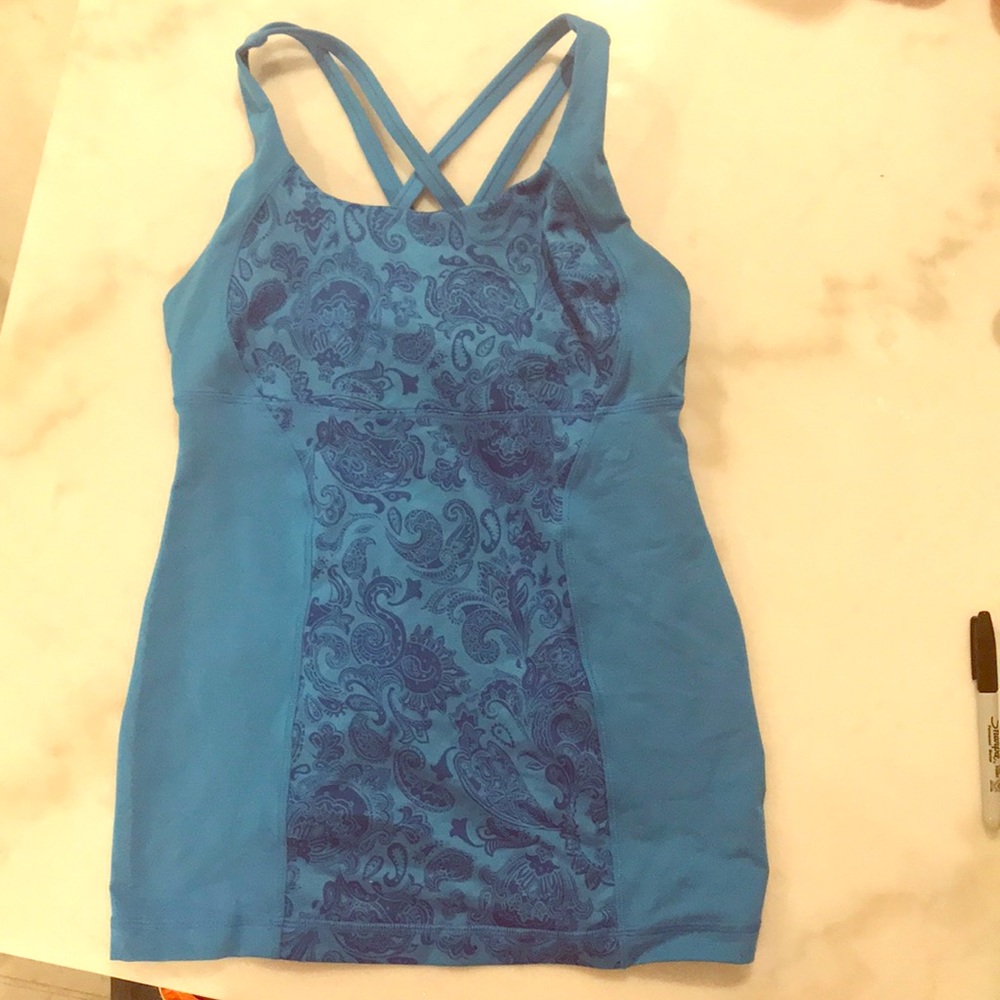Lulu lemon tank